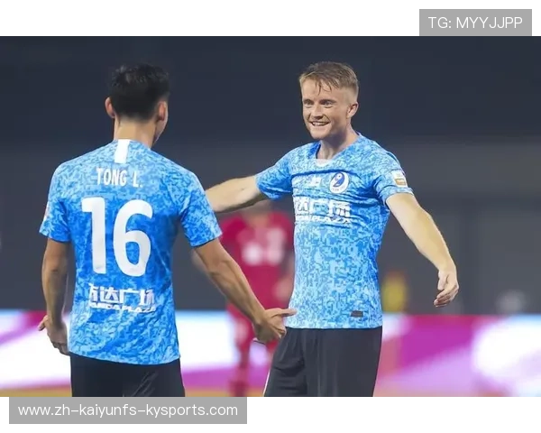 马洛卡凭借球队凝聚力力争赛季佳绩 展现团结精神与拼搏决心